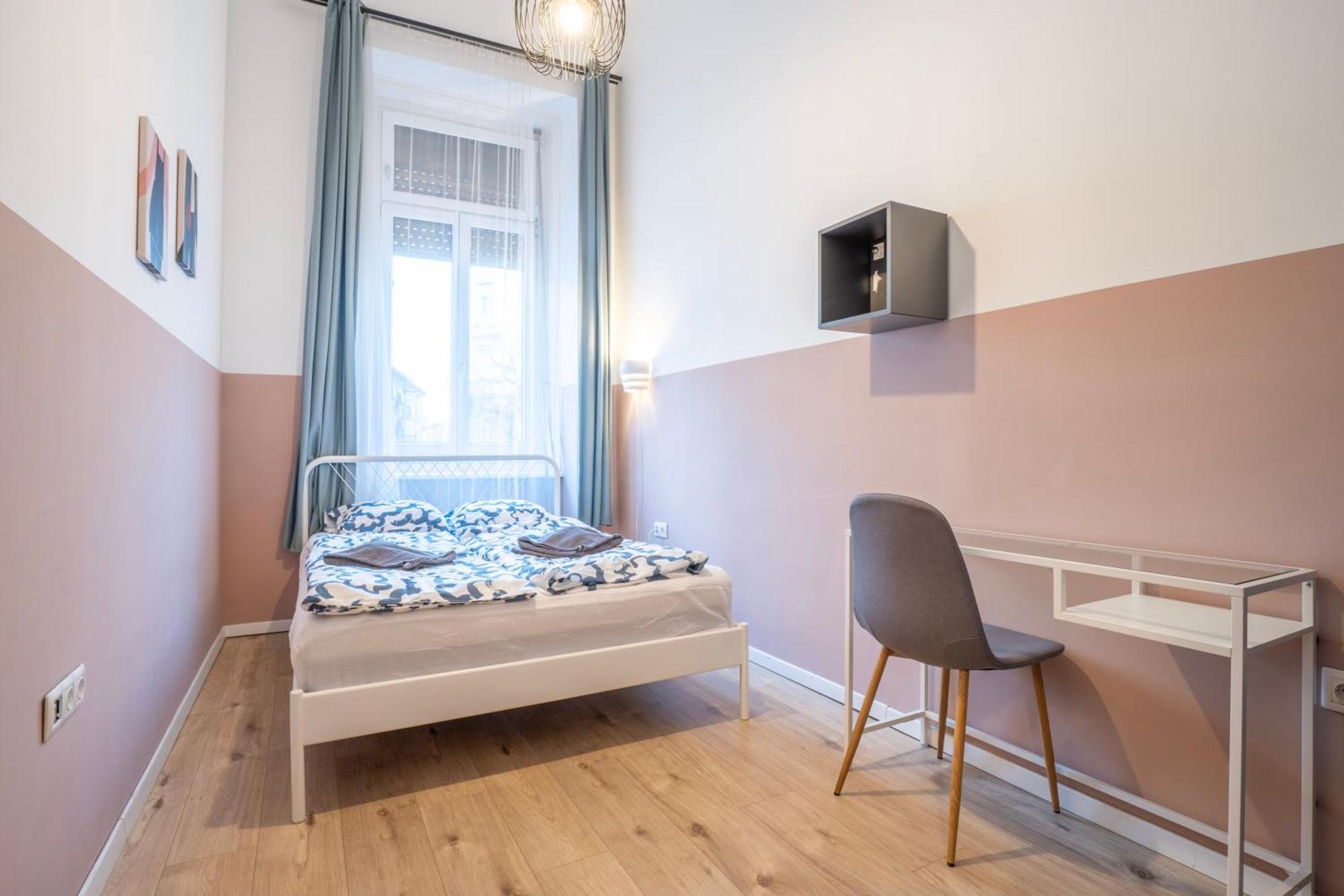 4-Bedroom Comfort Apartment In The Citycenter F38 Budapest Exteriör bild