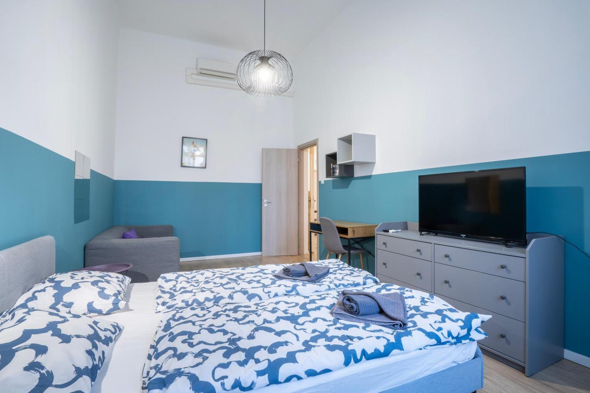 4-Bedroom Comfort Apartment In The Citycenter F38 Budapest Exteriör bild